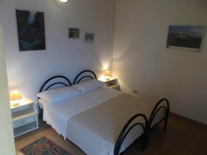Bedroom 3, B&B Casa Etna, Catania