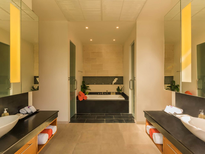 Bathroom 3, Baan Paa Talee Estate, Phuket Island