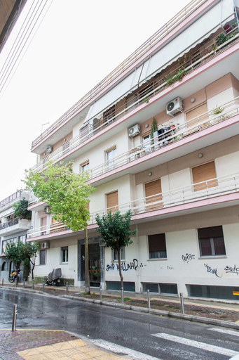 Exterior & Views, 3 bedroom apartment at Koridallos square, Attica
