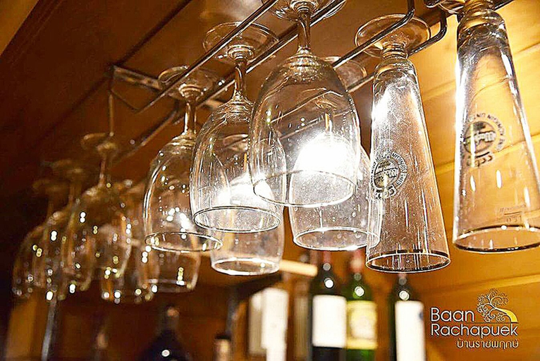 Food & Drinks 5, Baan Rachapuek, Phuket Island