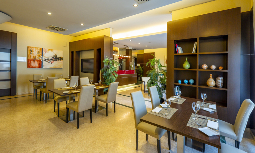 Food & Drinks 5, Hotel Attica21 Las Rozas, Madrid