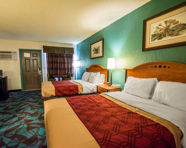 Bedroom 3, Fort Lauderdale Gardens Inn & Suites, Broward