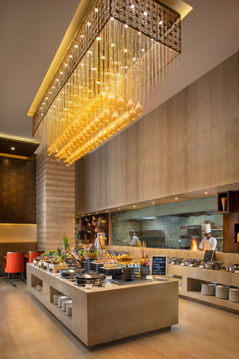 Food & Drinks 5, Nirvana Sarovar Portico Gorakhpur, Gorakhpur