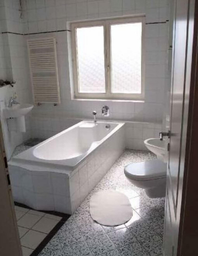 Bathroom 5, Hotel Am Friedrichsbad, Baden-Baden
