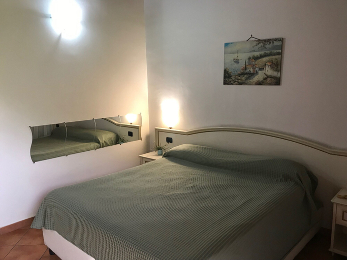 Bedroom 2, Motel 24h, Caserta
