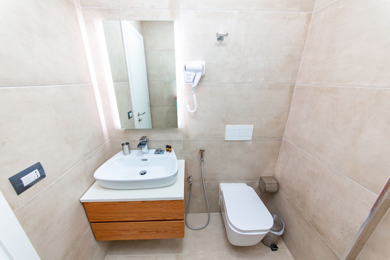 Bathroom 4, Inada Hotel Ksamil, Sarandës