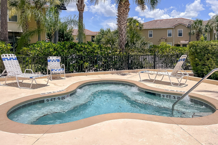 Sport & Beauty 5, Oakwater Oasis, Osceola