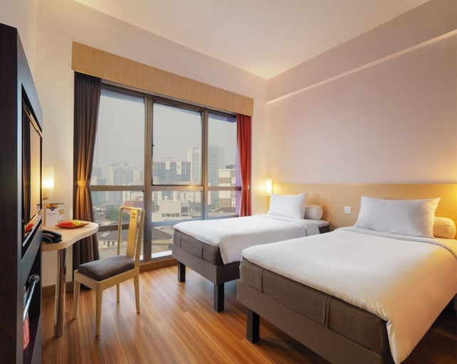 Bedroom 25