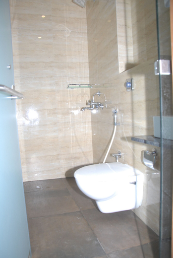 Bathroom 4, Ocean Suites Hotel, Mumbai Suburban