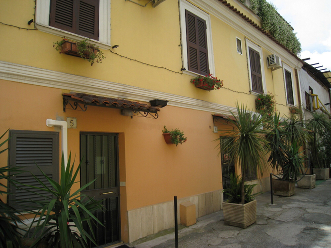 Exterior & Views 2, Residenza Camilla, Rome