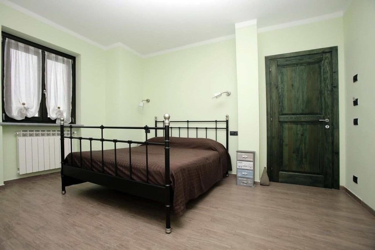 Bedroom 5, B&B Ospitidelpero, Cuneo