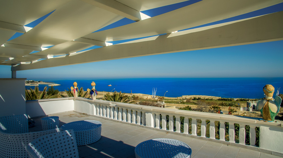 Others 5, Plenilunio Beach House, Bari