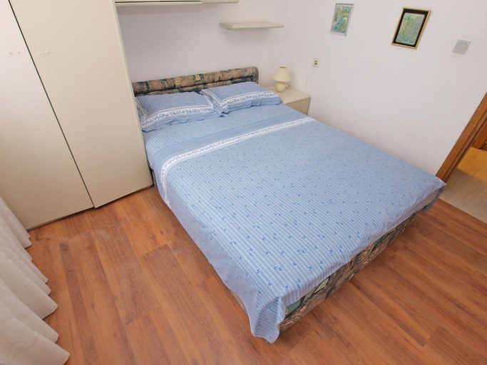 Bedroom 3, Apartment 772, Fažana