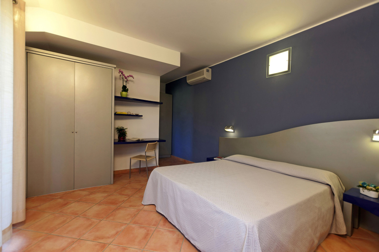Bedroom 2, Pineta Residence, Grosseto