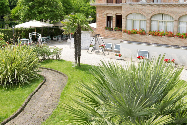 Exterior & Views 2, Hotel Stefania, Forli' - Cesena