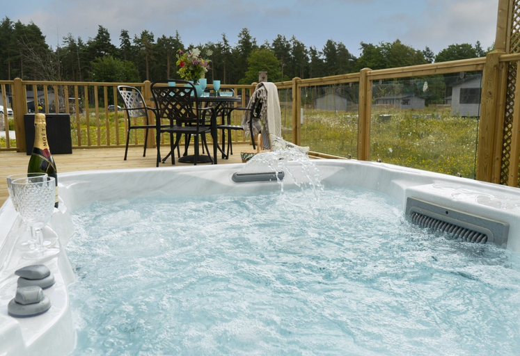 Sport & Beauty, Hollicarrs - Hares Leap, North Yorkshire