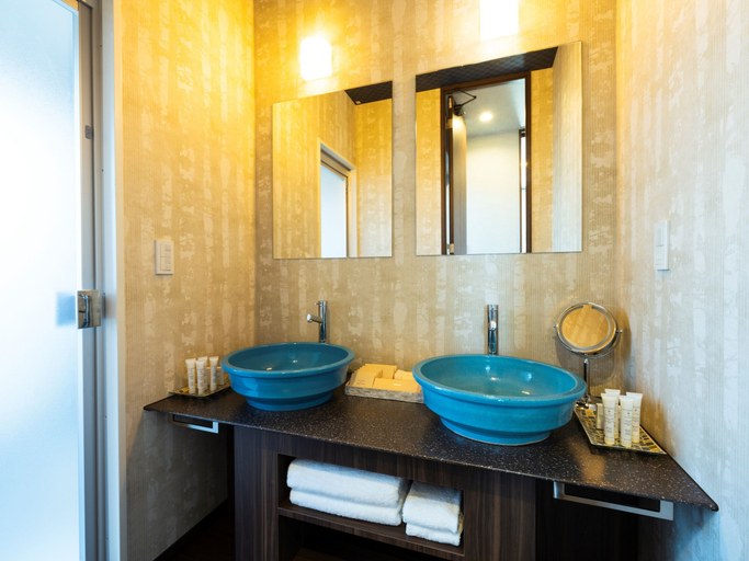 Bathroom 5, HOTEL SANSUI NAHA Ryukyu Onsen Naminoue-No-Yu, Naha