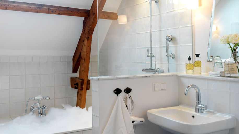 Bathroom 4, Hotel Station Amstelveen, Amstelveen