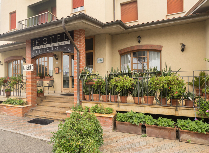Exterior & Views 2, Hotel Santorotto, Siena