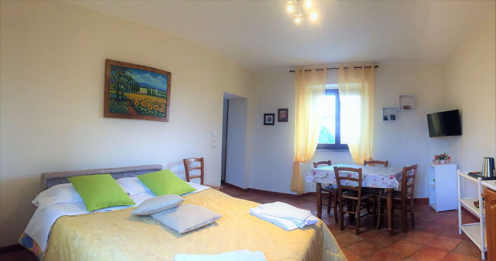 Bedroom 3, Villa Bizzi, Perugia