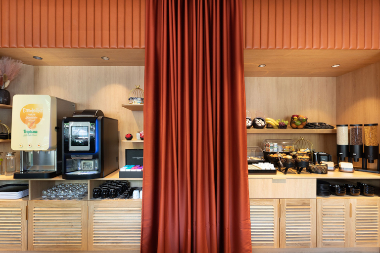 Food & Drinks 4, Hotel Prince Albert Gare de Lyon, Paris