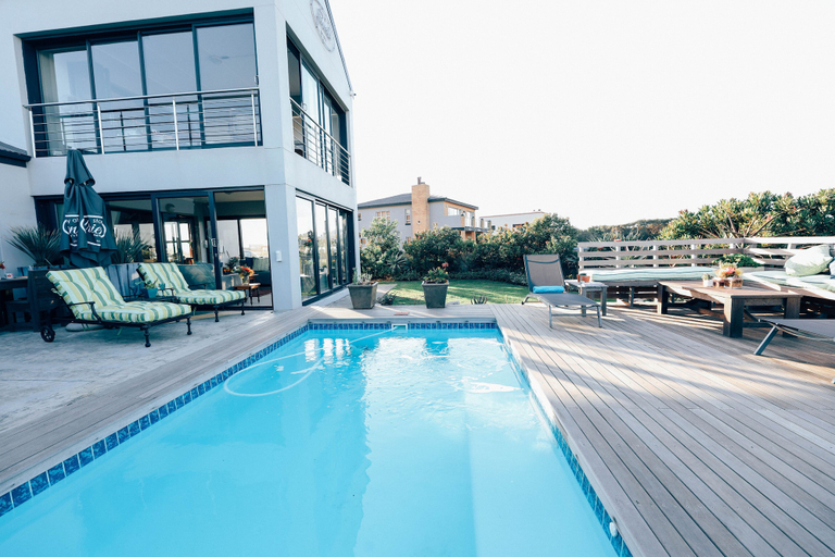 Sport & Beauty 2, Stay at Friends, Overberg