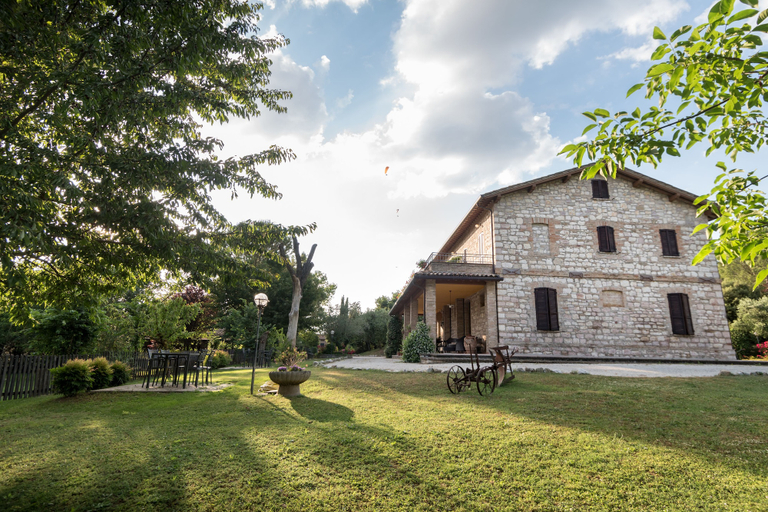 Exterior & Views 2, Agriturismo Il Giardino dei Ciliegi, Perugia