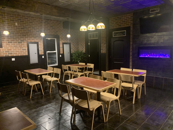 Food & Drinks, The Historic Hygge Hotel, Burke