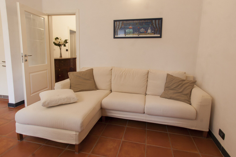 Living area, JOIVY via Romana di Quarto, Genova