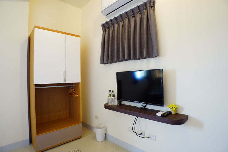 Others 5, Warm B&B, Penghu