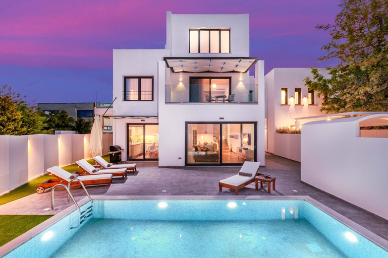 5star Villa Harmony w heated pool, Gym, Spa, Sauna, Crete