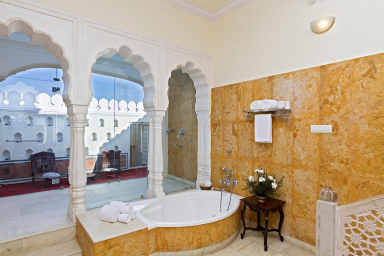 Bathroom 3, Hotel Castle Mandawa, Jhunjhunun