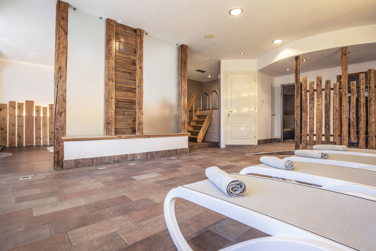Bathroom 5, Sporting Clubresidence, Trento