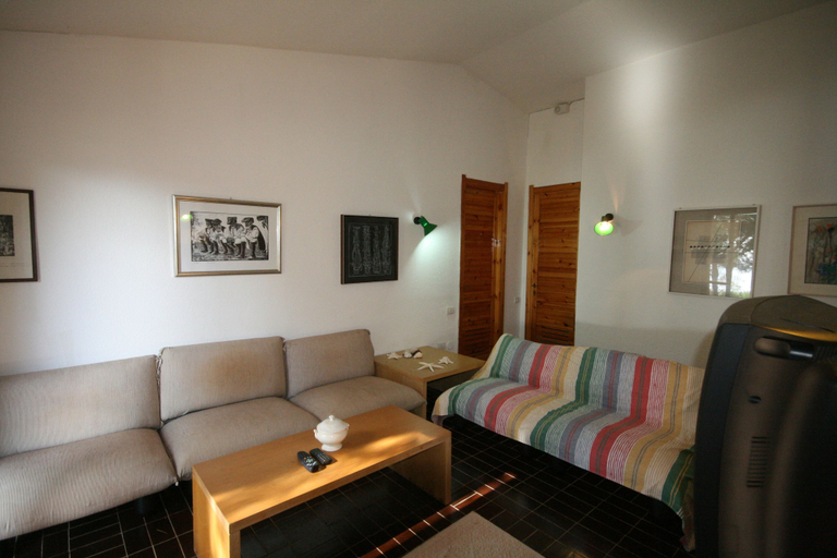 Others 5, Villa Luisa, Cagliari