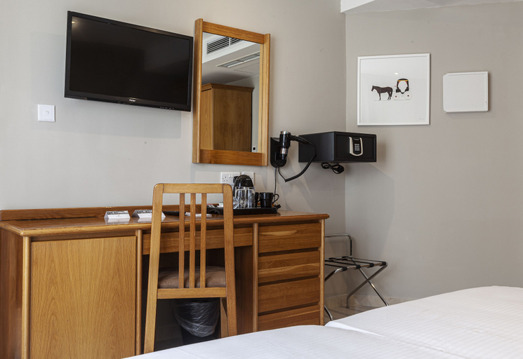 Bedroom 3, Pergola Hotel & Spa