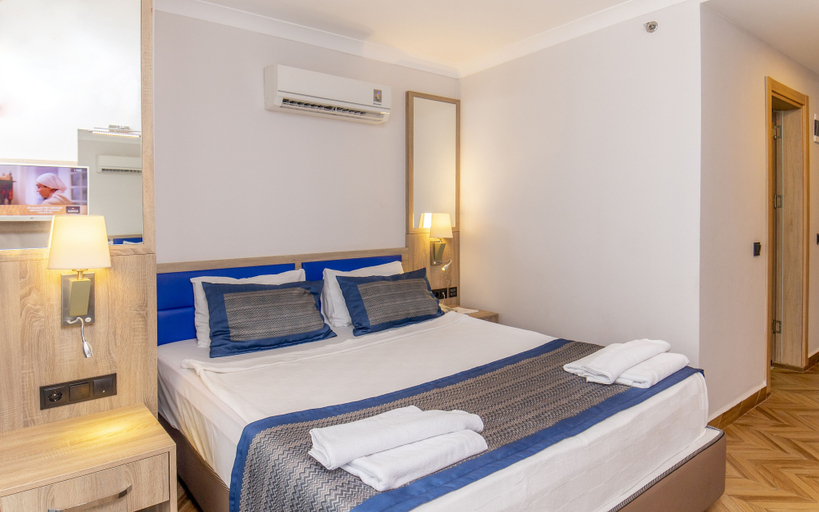 Bedroom 4, Relax Beach Hotel - All inclusive, Alanya