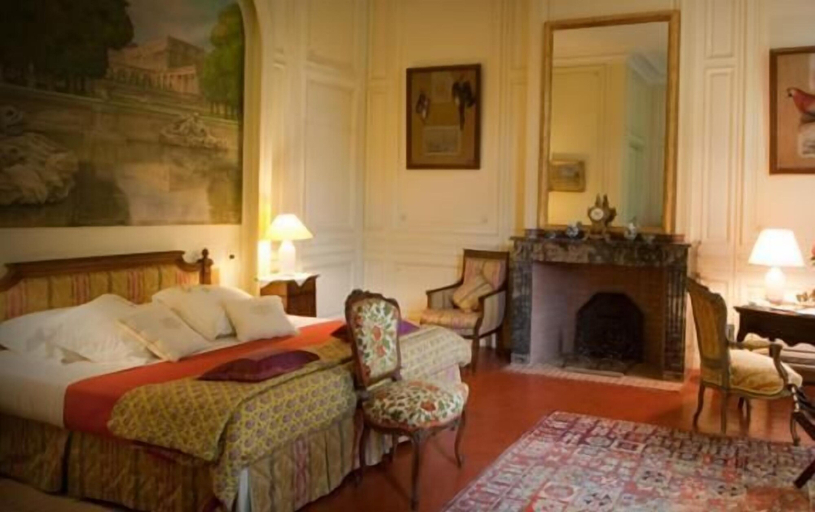 Bedroom 2, Chateau De Raissac, Hérault