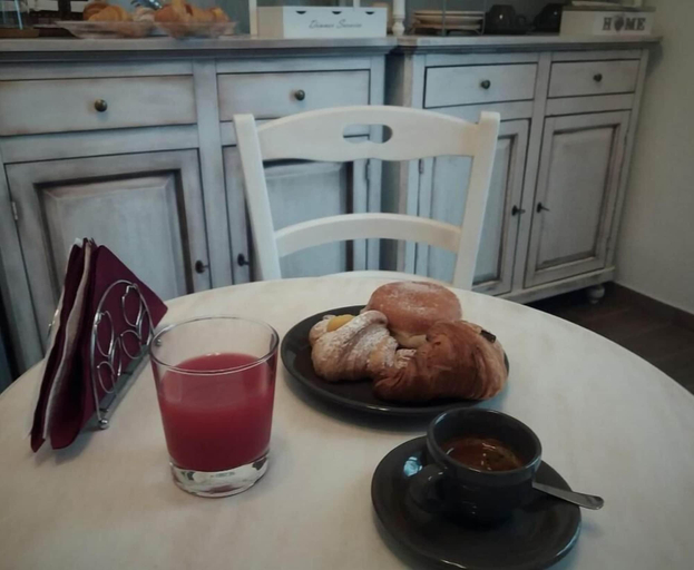 Food & Drinks 5, B&B Lei, Foggia