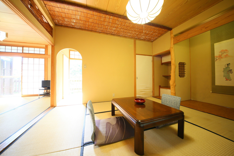 Bedroom, Meiji Onsen Ryokan, Chino