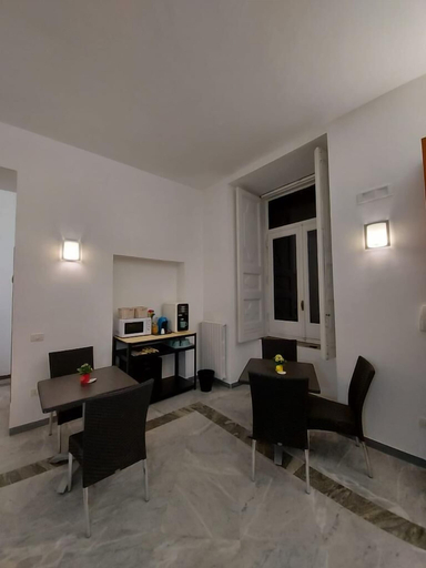 Others 5, Le Ginestre in Centro, Salerno
