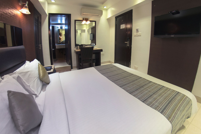Bedroom 4, Hotel Manama, Mumbai City