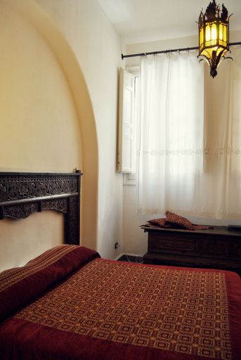Bedroom 3, Ai Cartari, Palermo