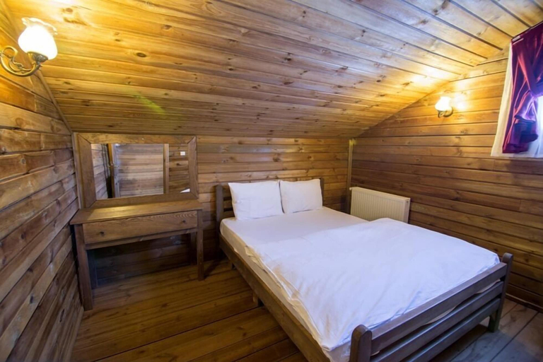Bedroom 2, Uludag Orman Koskleri, Kestel