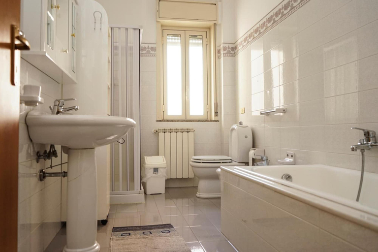 Bathroom 5, B&B San Francesco, Enna