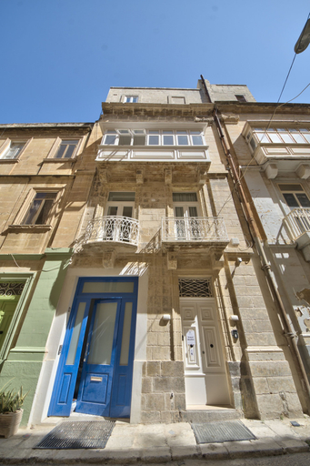 Exterior & Views 2, Tritoni Studios Valletta