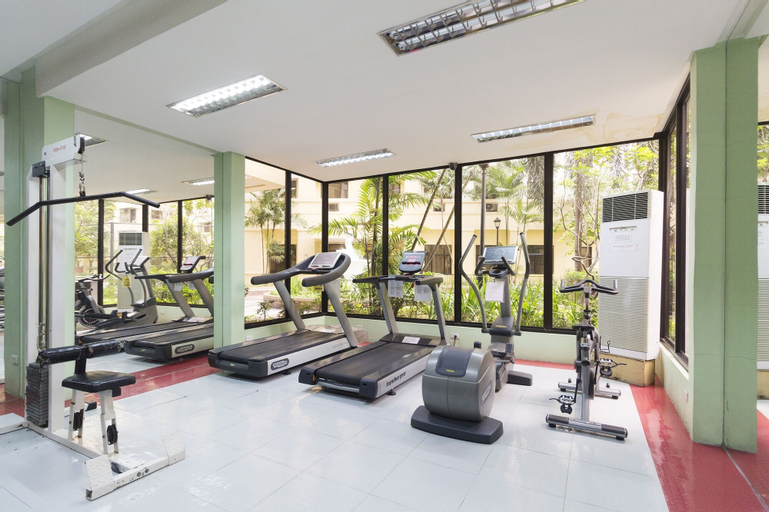 Sport & Beauty 5, Forbeswood Heights near St Lukes, Taguig