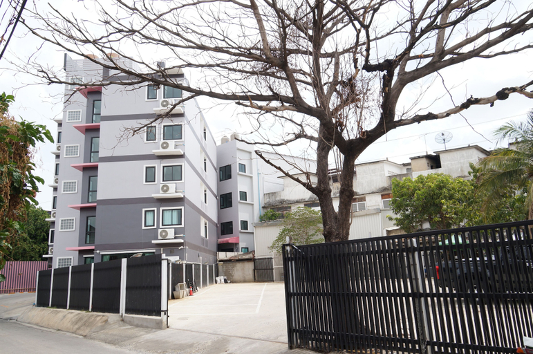 Exterior & Views 2, Ma Non Nont Hotel & Apartment, Muang Nonthaburi