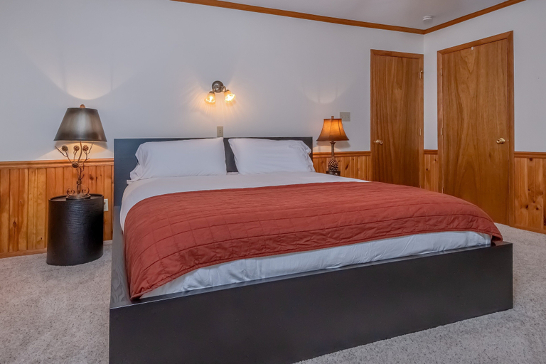 Bedroom 2, Camp Live Great, Garrett