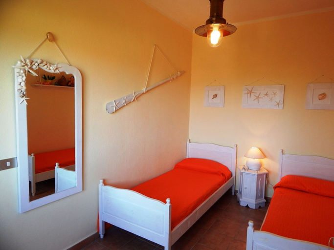 Room 5, Trilo Mirto, Sassari