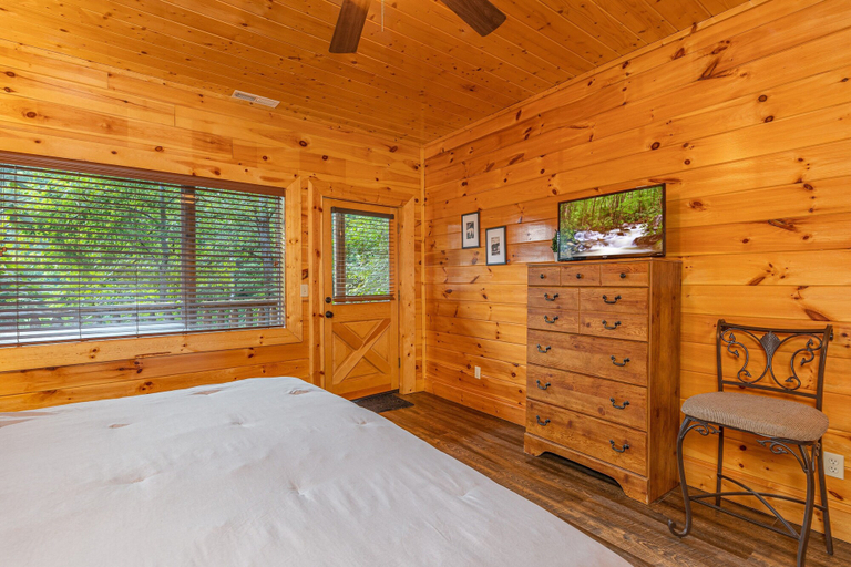 Bedroom 3, A Rustic Retreat, Sevier